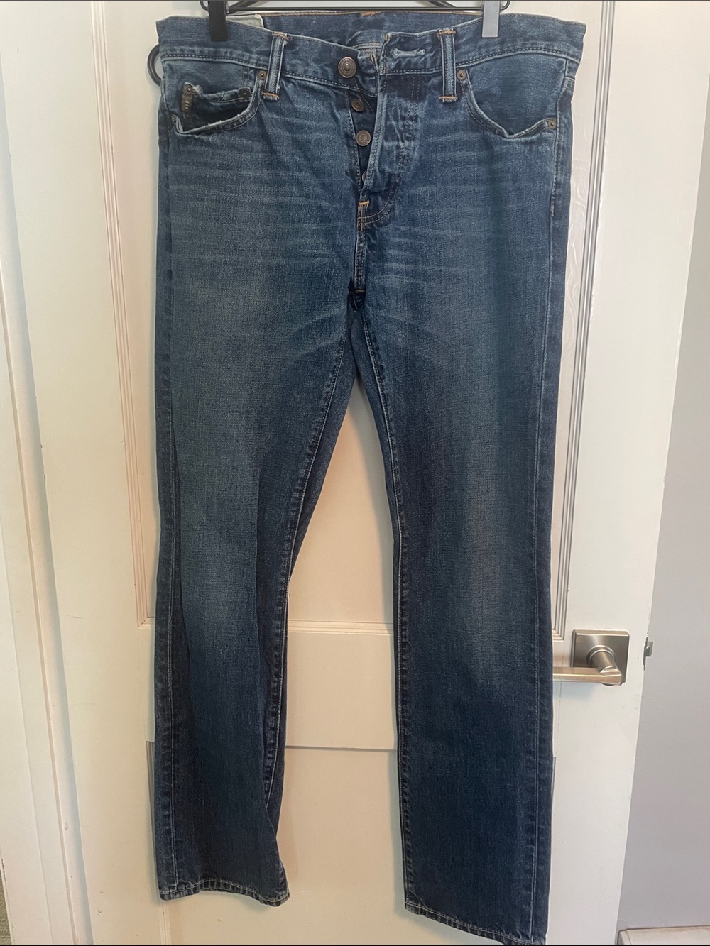 Abercrombie & Fitch Slim Straight-Leg Blue Jeans